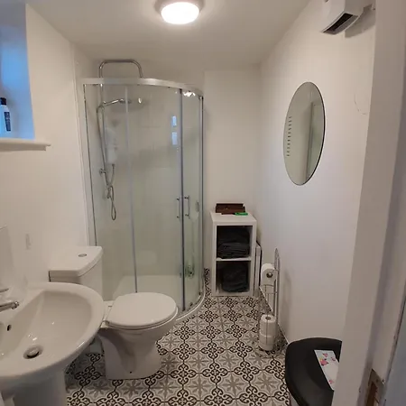 Apartman Butterfly Retreat - Private Getaway Delvin